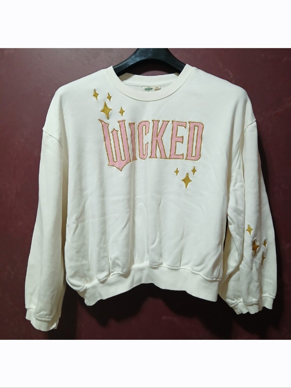 Universal Studios "Wicked" Sweatshirt Women's Size L Creamy White Pink Logo READ